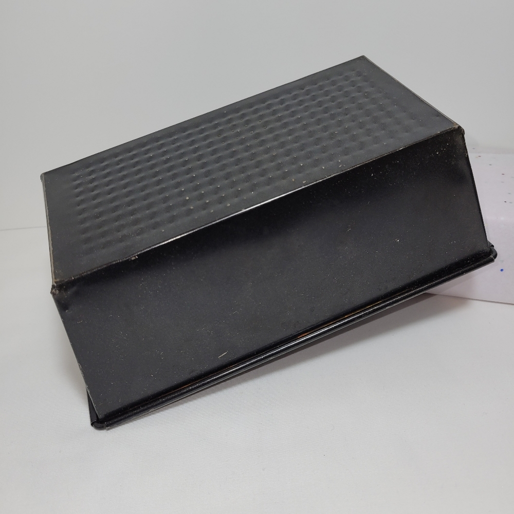 COPY - 8-1/2" X 4-1/2" X 2-3/4" Deep Bakeware Loaf Pan 1 Lb. Loaf (6 per pack) - Picture 7 of 7
